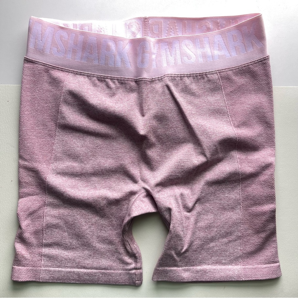 Gymshark flex shorts - light purple marl - medium